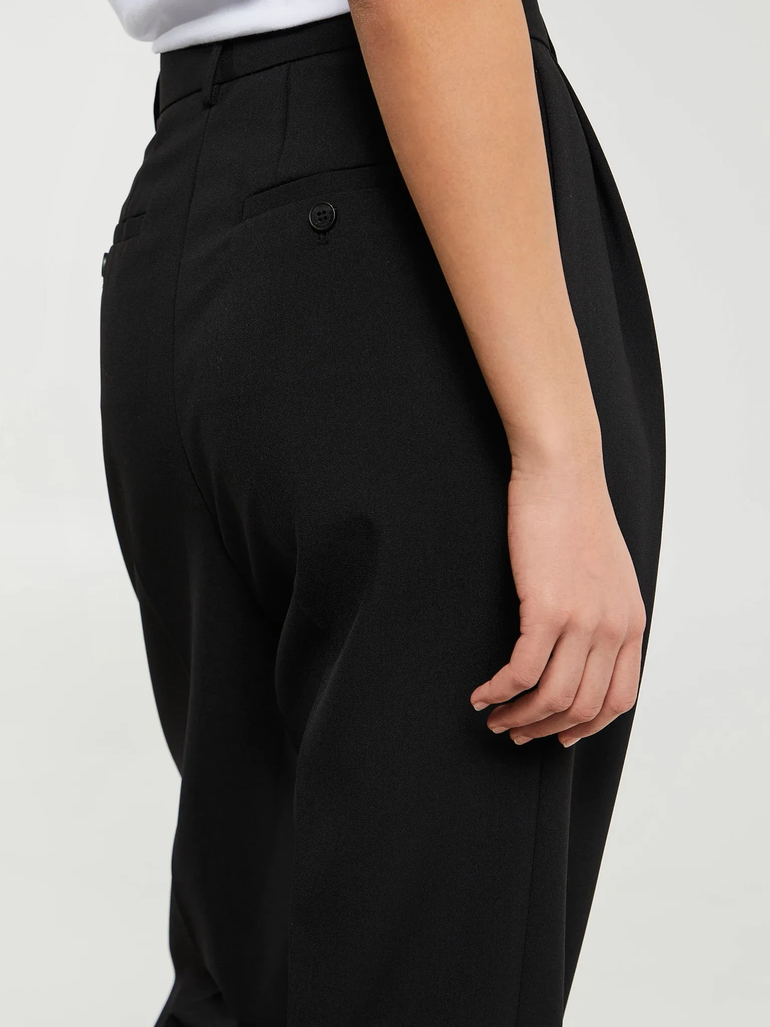 Bea Suit Pants in Black