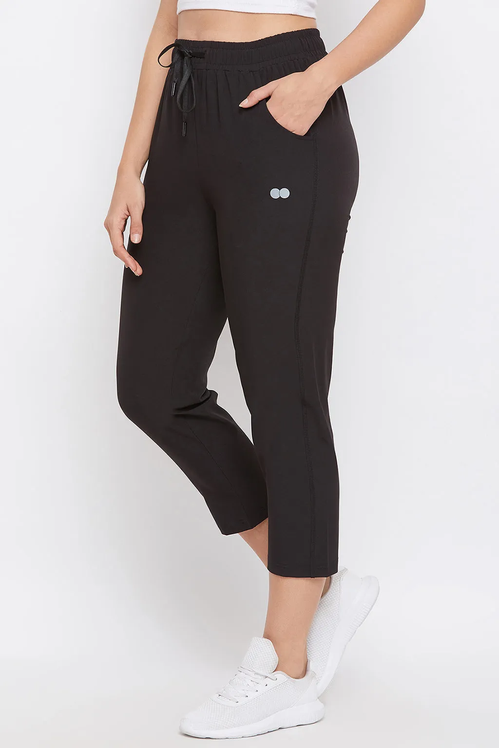 Black Comfort Fit Active Capri Pants
