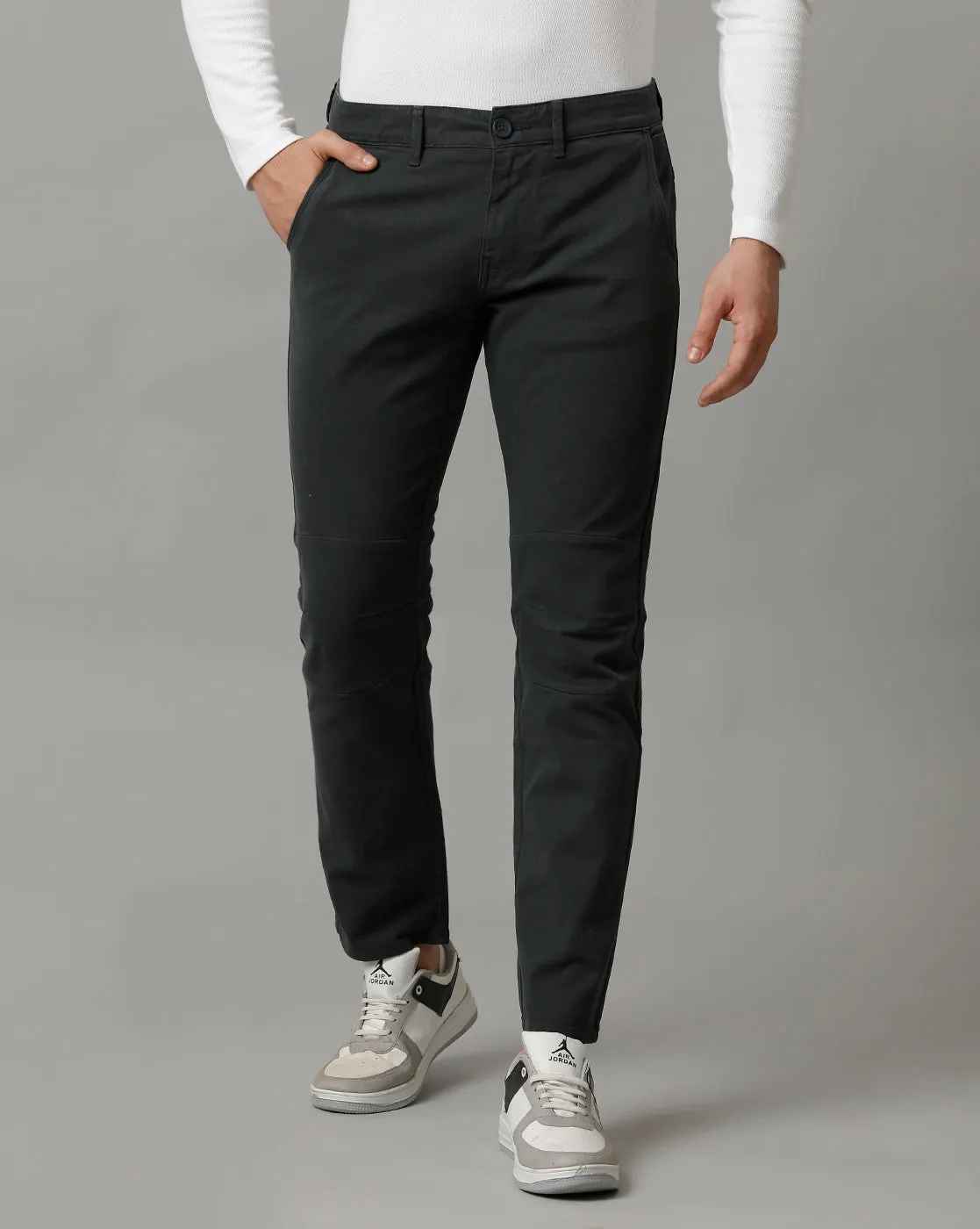 DARK GREEN NON DENIM REGULAR FIT CHINOS