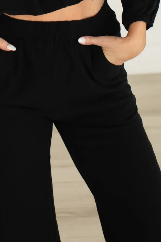 Elegant Comfort Ruffle Lounge Set - Black