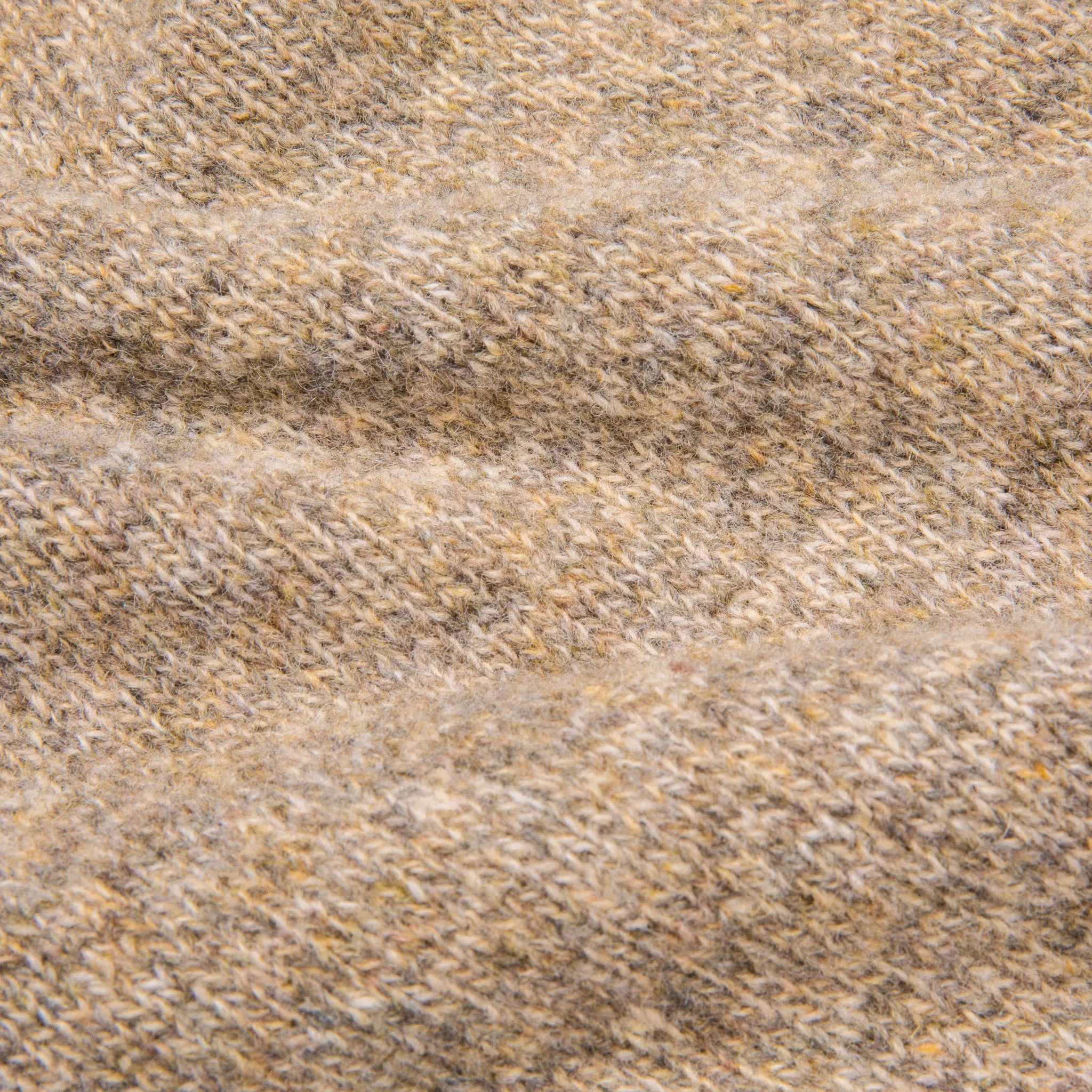 Laurence J. Smith Super soft Seamless Crew Neck Pullover Mushroom