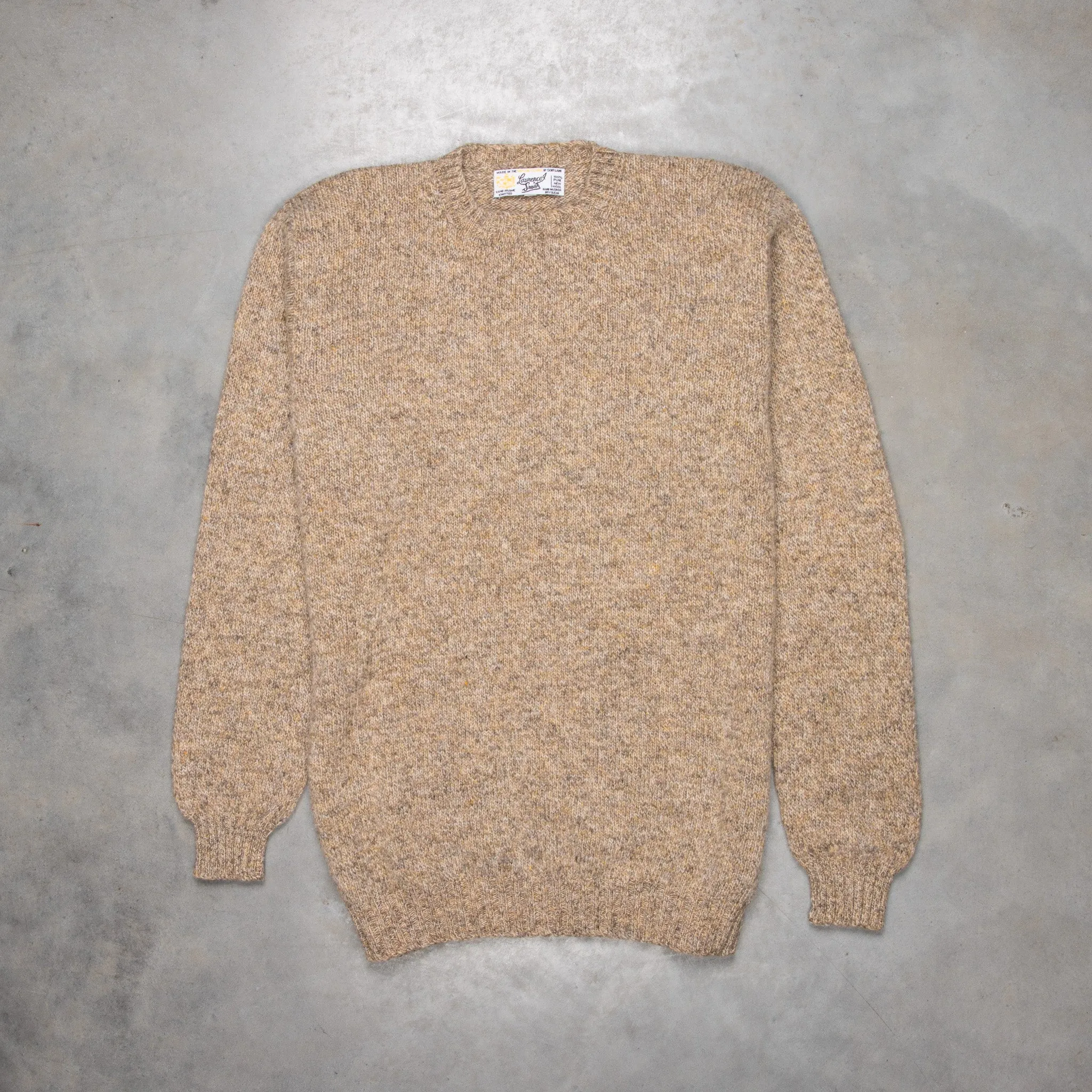 Laurence J. Smith Super soft Seamless Crew Neck Pullover Mushroom
