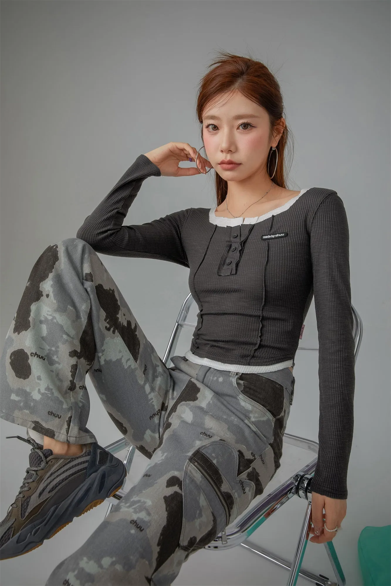 Line Color Matching Slim T-Shirt
