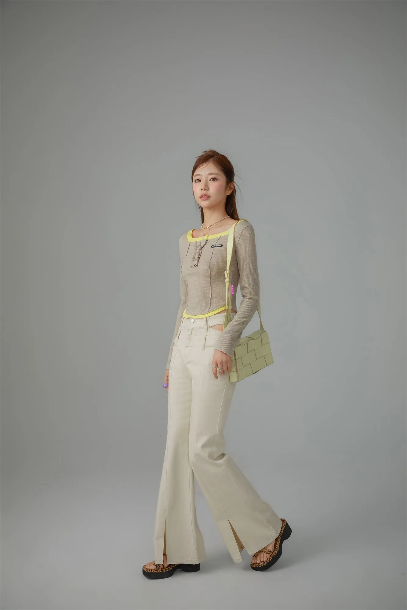 Line Color Matching Slim T-Shirt