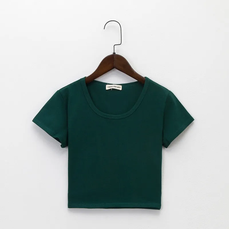 Round Neck Slim Fit Women's T-Shirt with Classic Design