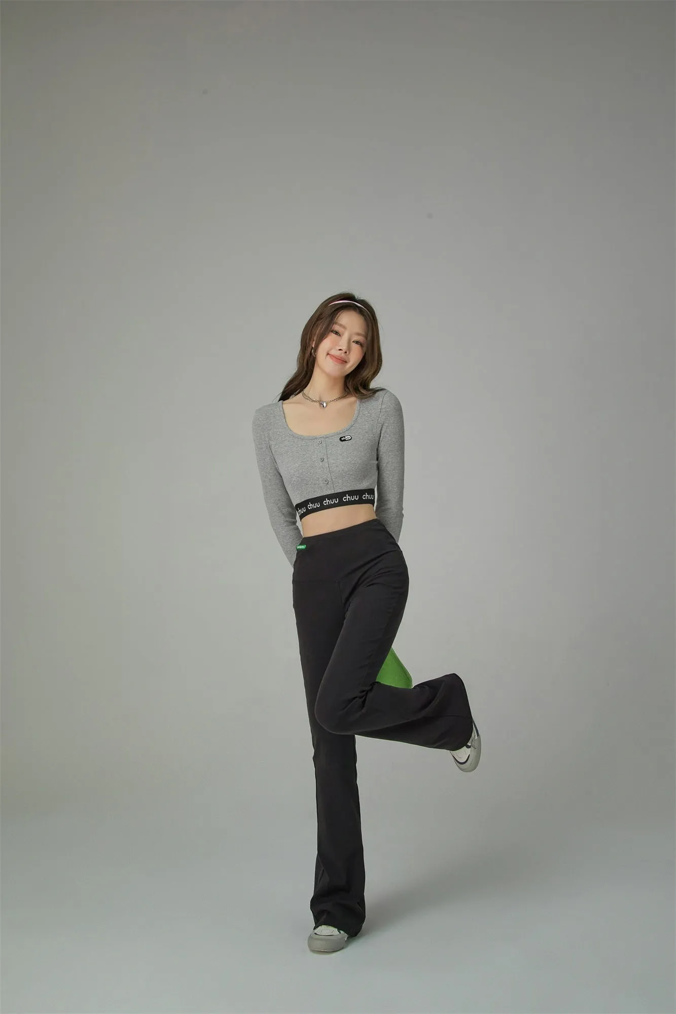 Slim Buttons Crop T-Shirt